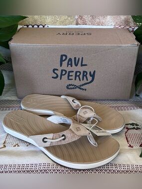 NEW Paul Sperry Women’s Tan Seabrook Leather Thong Sandals, Size 8 — New In Box